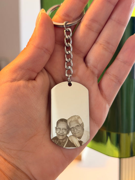 Engraving Station para Eventos em Portugal: Uma Experiência Que as Pessoas Nunca Esquecem ✨